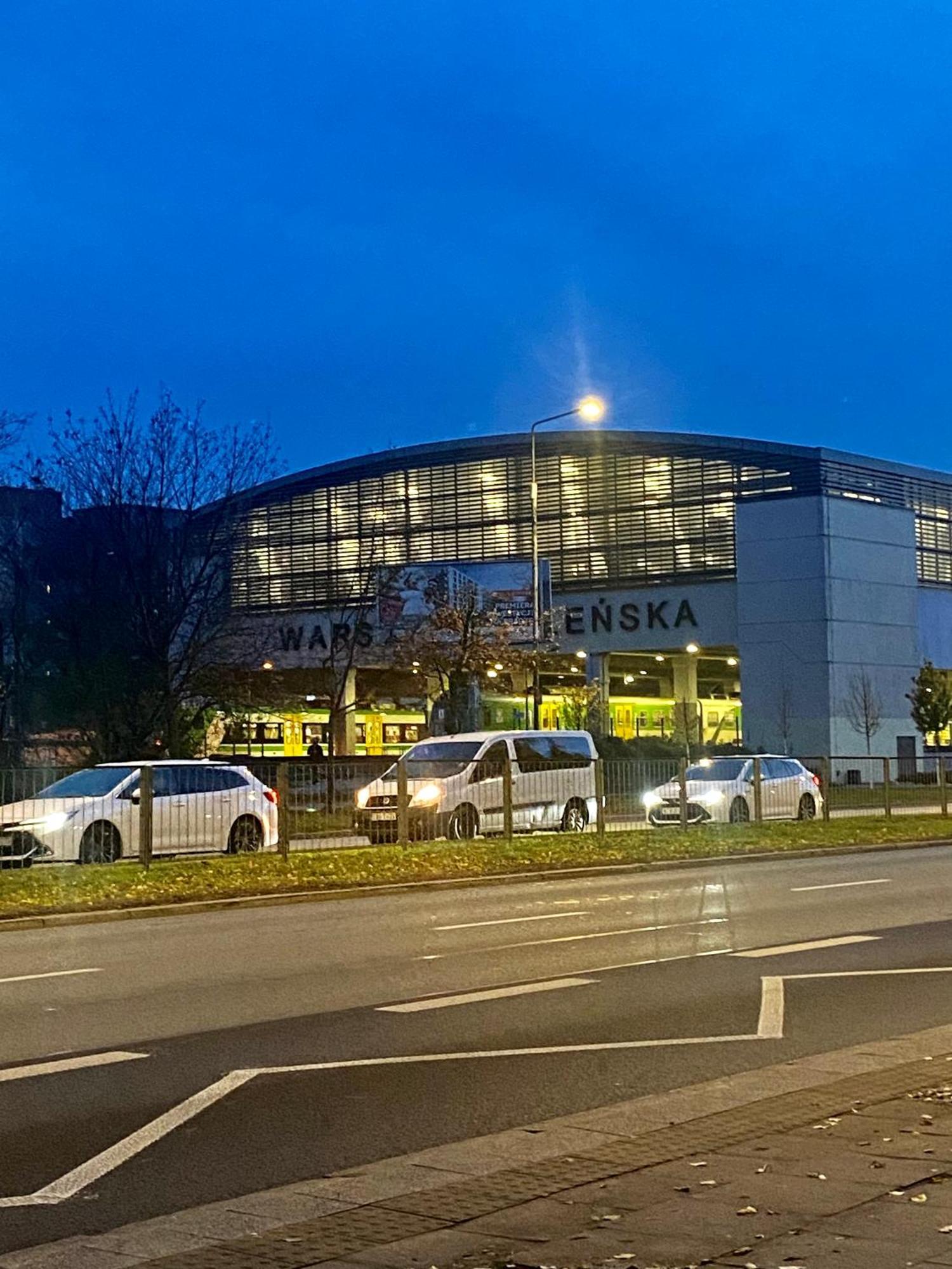 Zwykle Mieszkanie Na Wilenska, Trzy Przystanki Do Starego Miasta,Dwa Przystanki Do Szpitala Praskiego Warschau Exterior foto